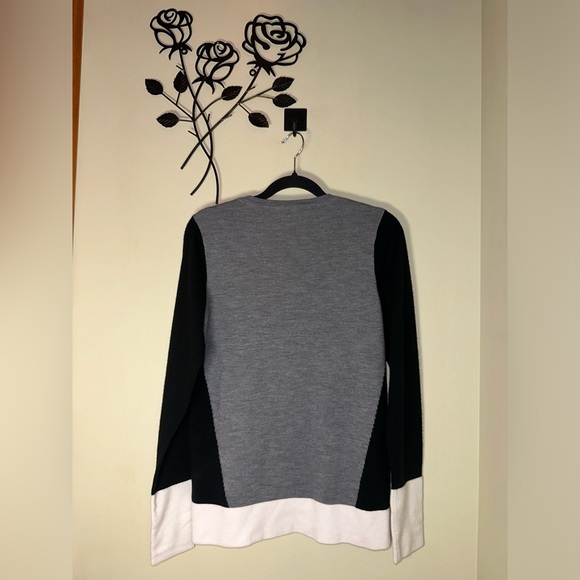 French Connection Color Block Grey Black White Mid Weight Knit Sweater Small - Picture 6 of 6